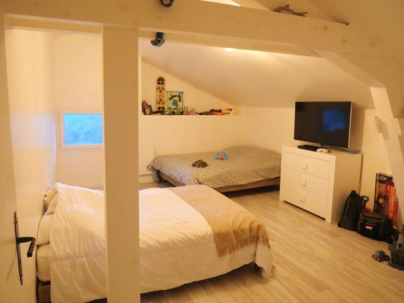 Maison - 245 m² - 5 pièces