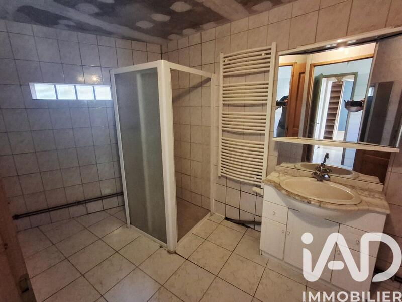 Maison - 105 m² - 4 pièces