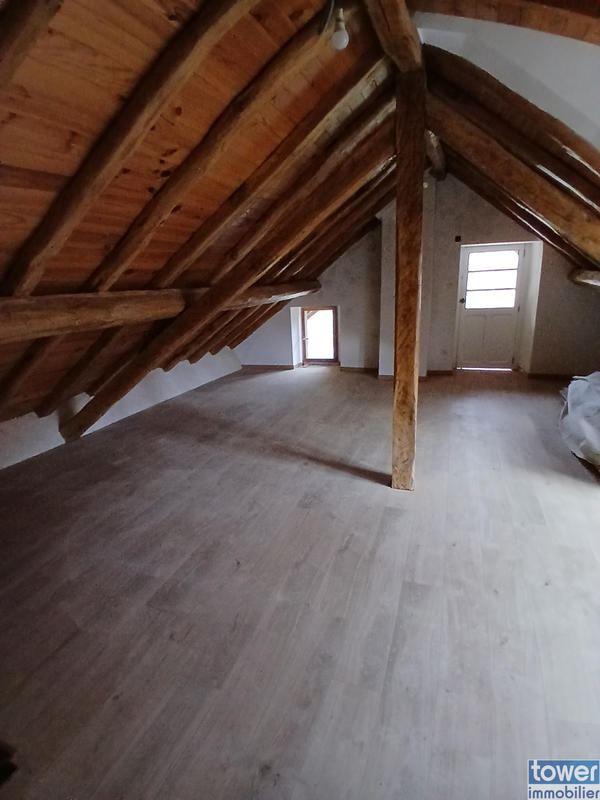 Maison - 140 m² - 7 pièces