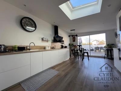 Maison - 133 m² - 5 pièces