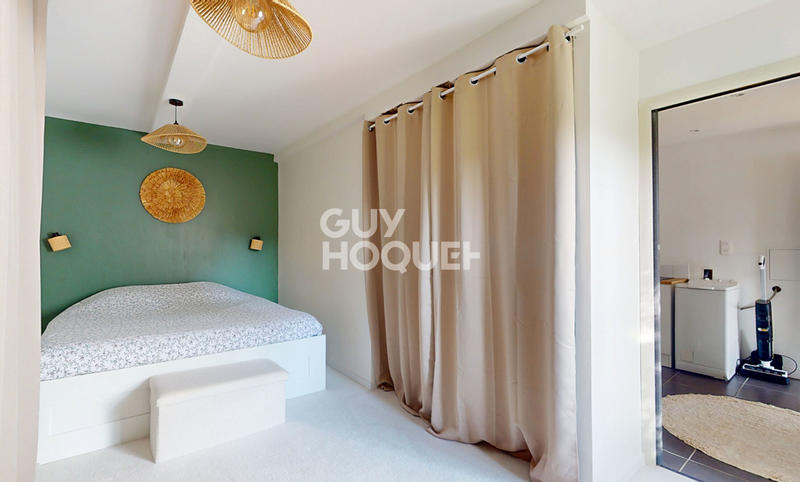 Maison - 180 m² - 6 pièces