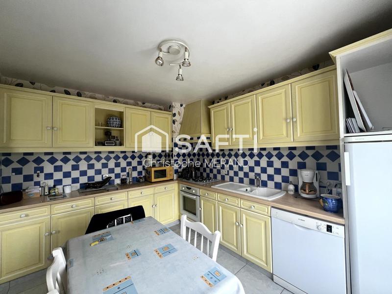 Maison - 104 m² - 7 pièces