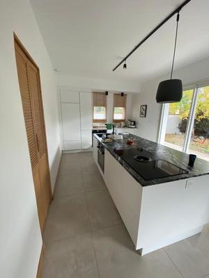 Maison - 180 m² - 5 pièces