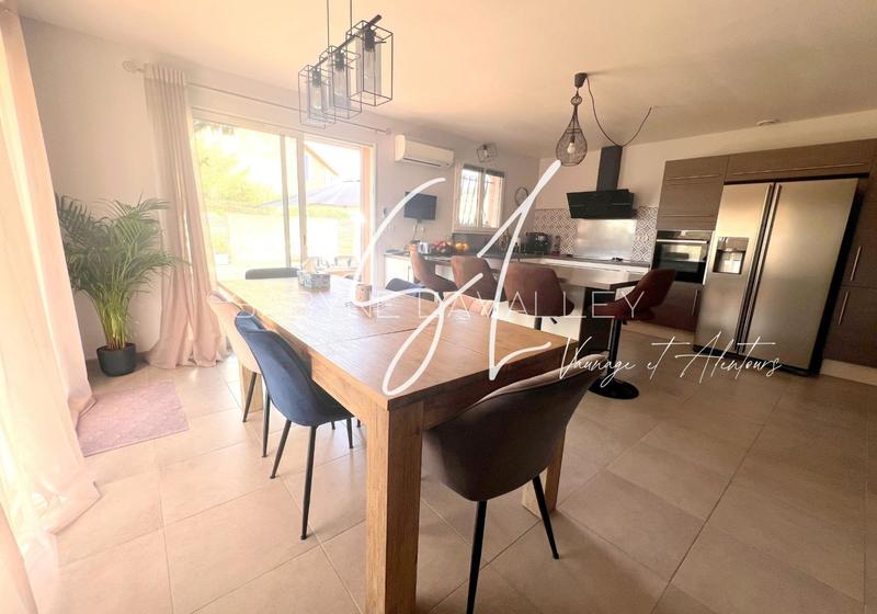 Maison - 132 m² - 6 pièces