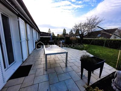 Maison - 178 m² - 7 pièces