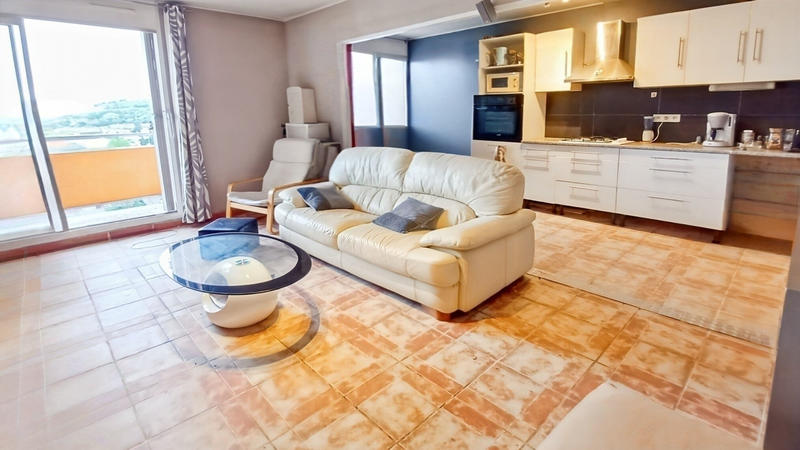 Appartement - 67 m² - 3 pièces