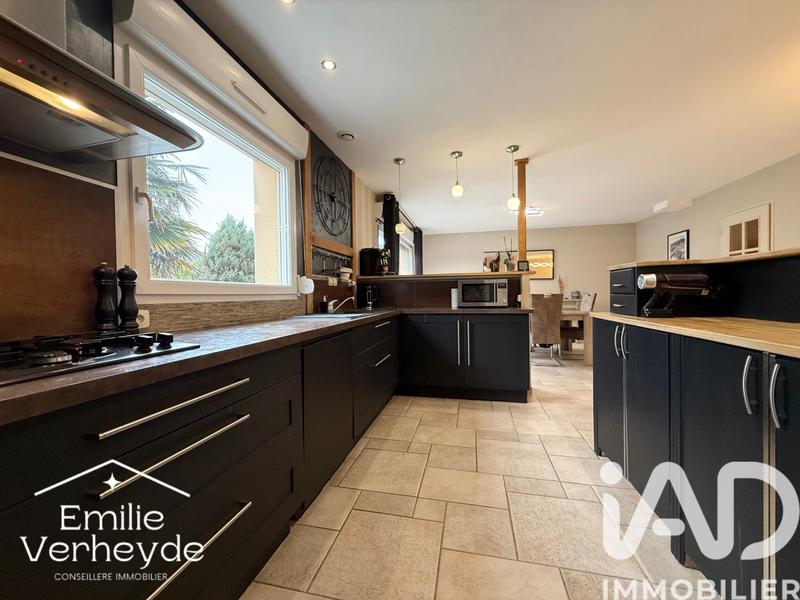 Maison - 168 m² - 6 pièces