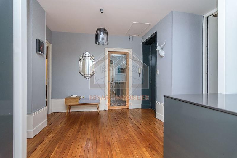 Appartement - 142 m² - 6 pièces