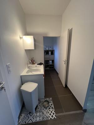 Bureau - 63 m² - 2 pièces