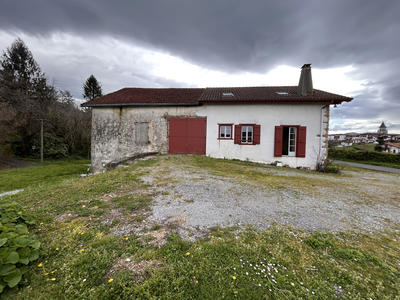 Maison - 192 m² - 5 pièces