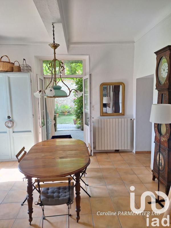 Maison - 460 m² - 10 pièces