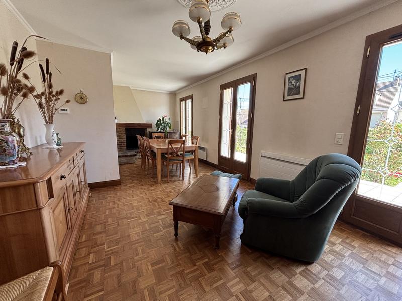 Maison - 110 m² - 5 pièces