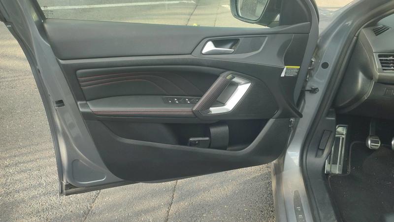 Peugeot 308 1.2 PureTech 130 Gt Line