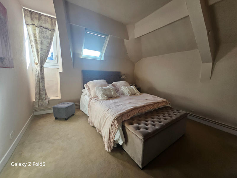 Appartement - 178 m² - 7 pièces