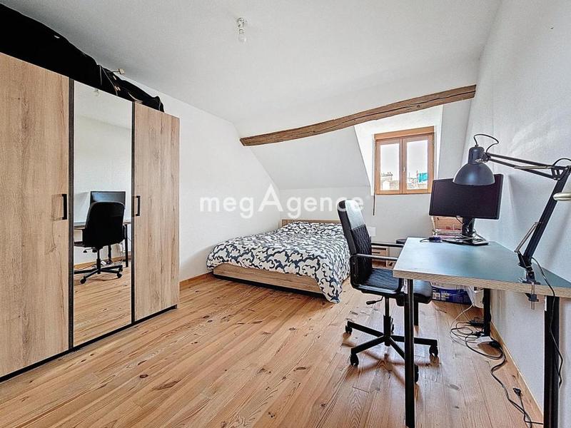 Maison - 135 m² - 6 pièces