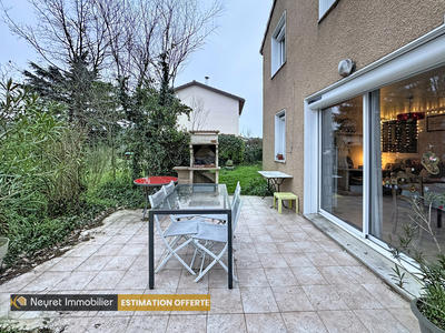 Maison - 103 m² - 5 pièces