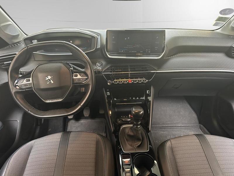 Peugeot 208 1.2 Puretech 100 Allure Distribution Faite
