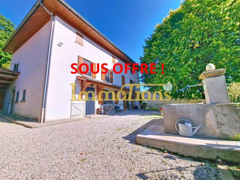 Maison - 210 m² - 7 pièces