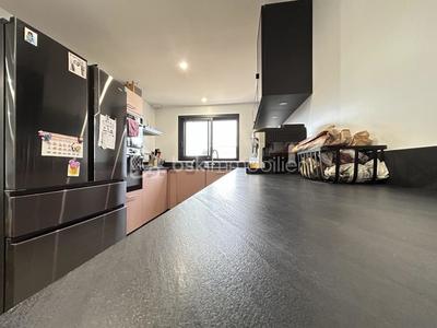 Maison traditionnelle - 104 m² - 5 pièces