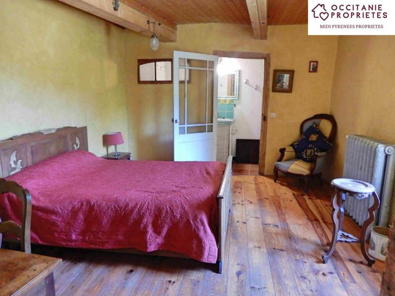 Moulin - 400 m² - 12 pièces