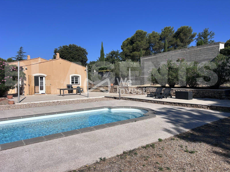 Maison - 150 m² - 5 pièces