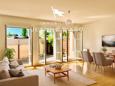 Maison de ville - 127 m² - 4 pièces