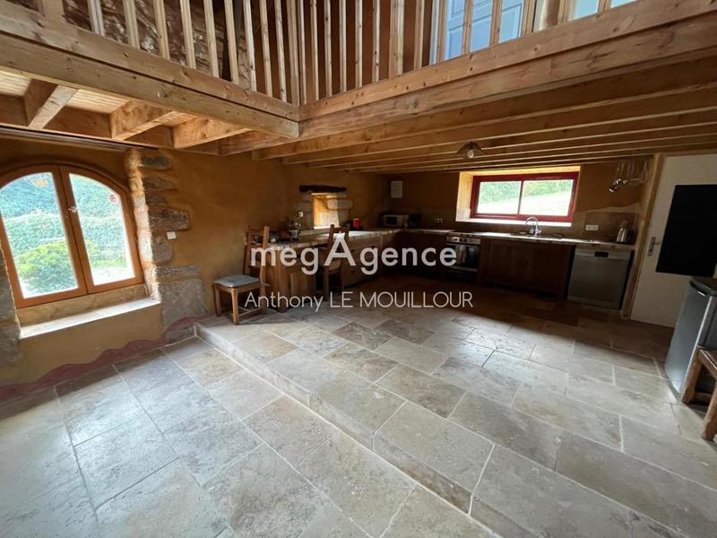 Maison en pierre - 155 m² - 5 pièces