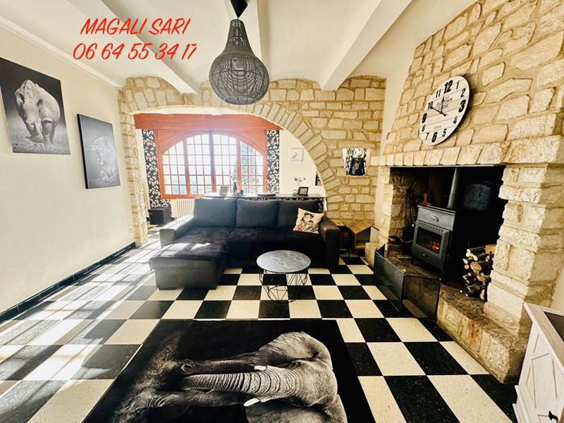 Maison - 153 m² - 7 pièces