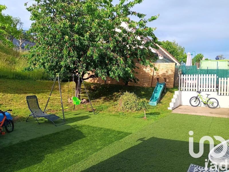 Maison - 98 m² - 6 pièces