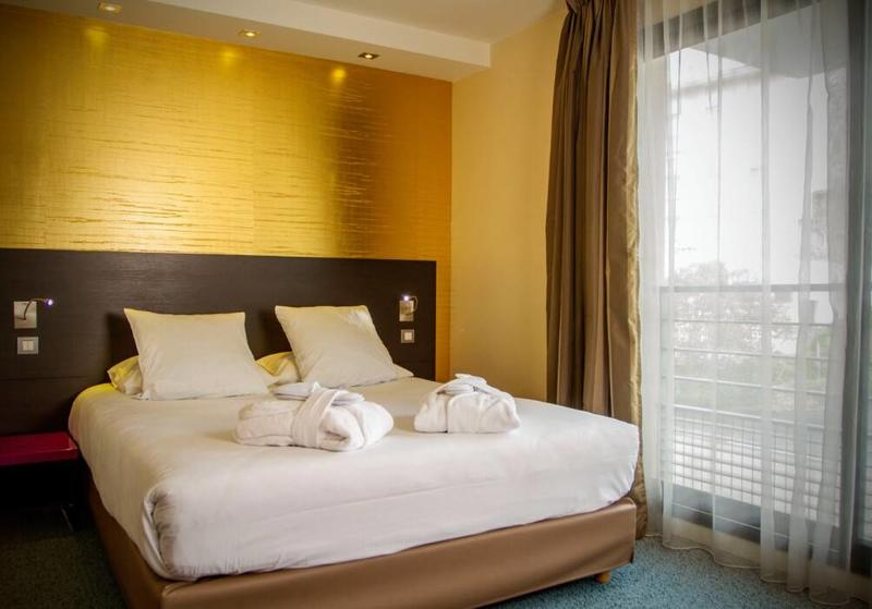 Studio - 25 m² - 1 pièce