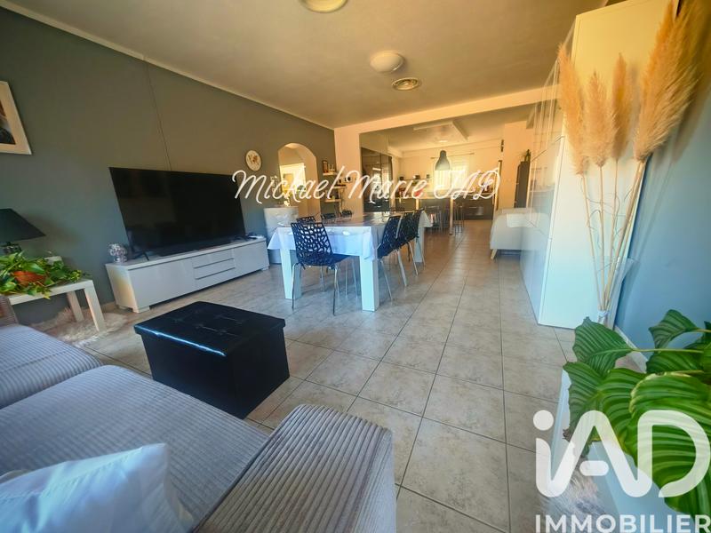 Maison - 180 m² - 7 pièces