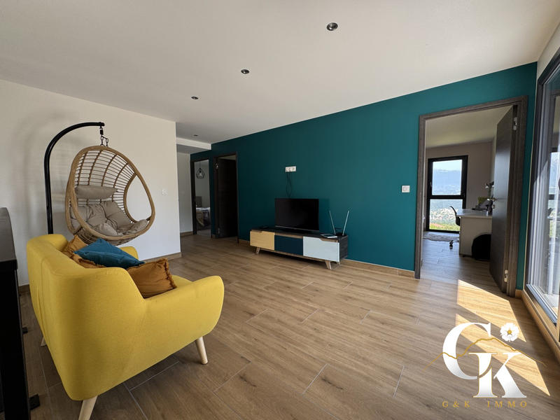 Maison - 160 m² - 6 pièces