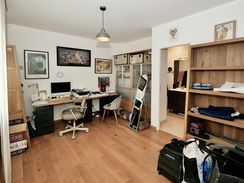 Maison - 180 m² - 6 pièces