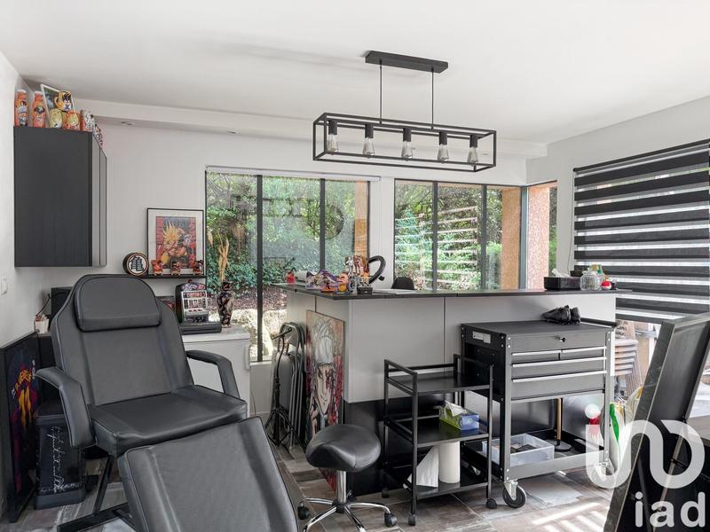 Maison - 297 m² - 10 pièces