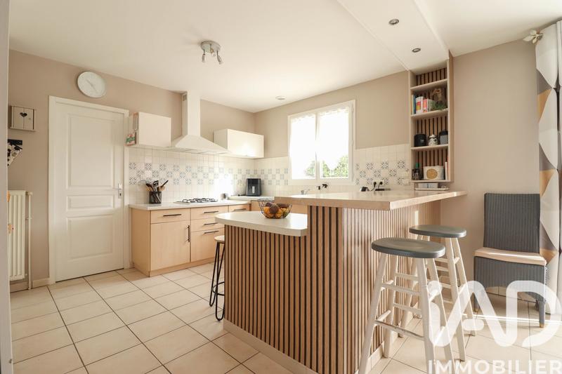 Maison - 104 m² - 4 pièces