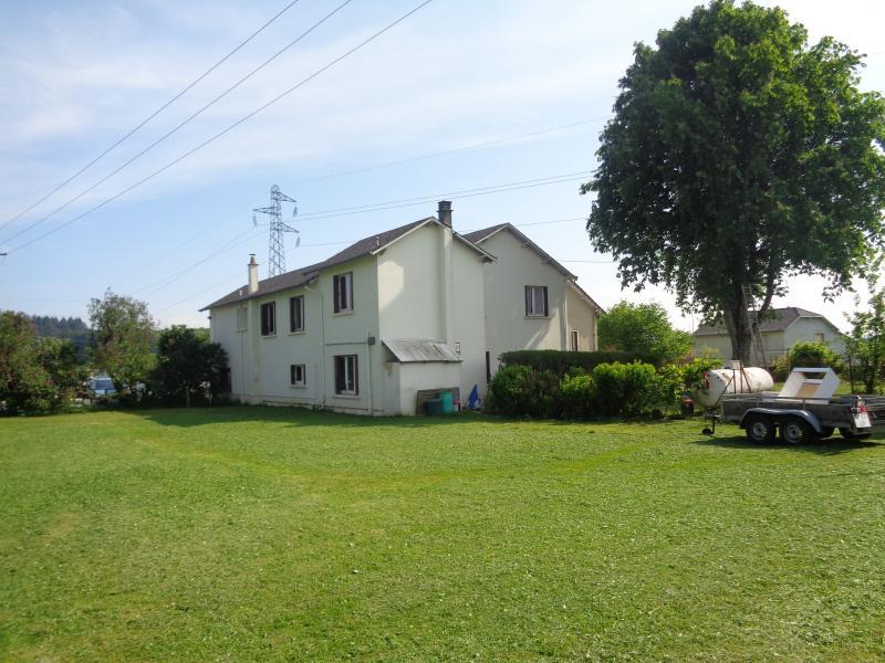 Maison - 460 m² - 15 pièces