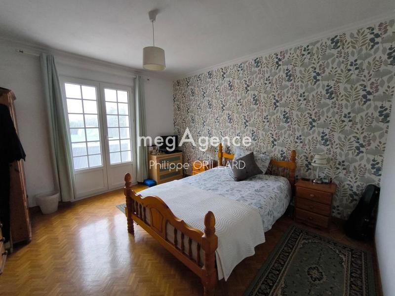 Maison ancienne - 234 m² - 8 pièces