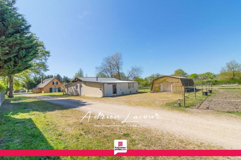 Maison - 165 m² - 8 pièces