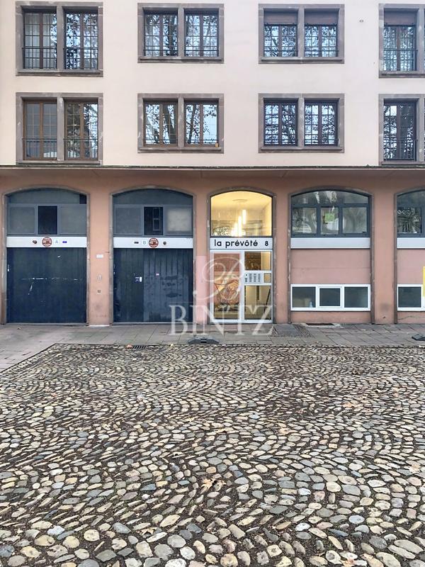 Parking / Garage - 15 m²