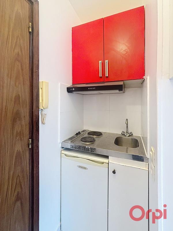 Appartement - 15 m² - 1 pièce