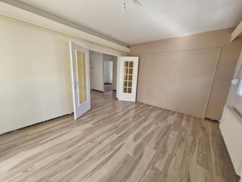 Maison de village - 94 m² - 4 pièces