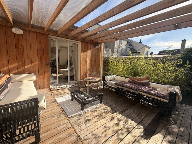 Maison bourgeoise - 203 m² - 8 pièces