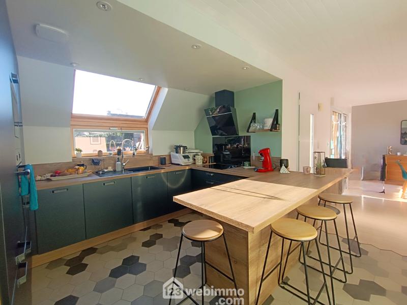 Maison - 158 m² - 7 pièces