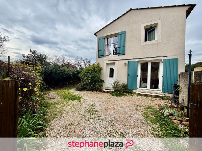 Maison - 96 m² - 4 pièces