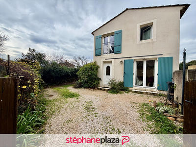 Maison - 96 m² - 4 pièces