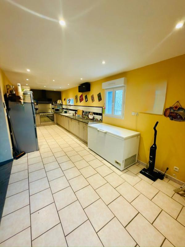 Maison - 129 m² - 6 pièces