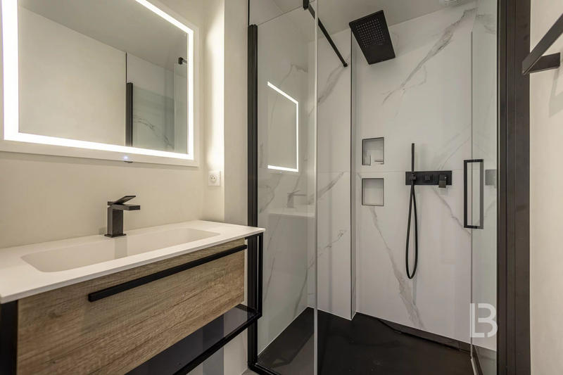 Appartement - 148 m² - 5 pièces