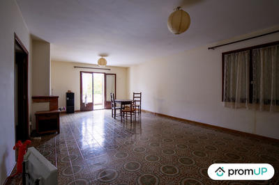 Maison - 177 m² - 3 pièces