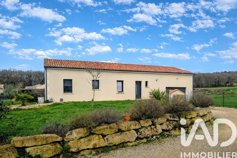 Maison - 152 m² - 7 pièces