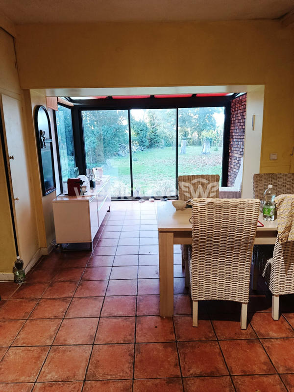 Maison - 239 m² - 10 pièces